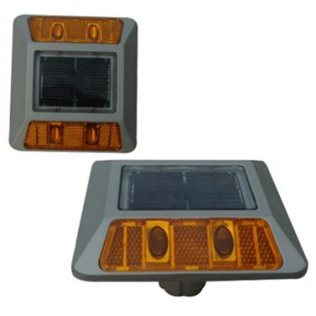 Solar Road Stud RS09D